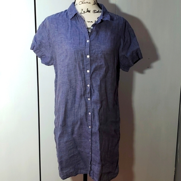 Tahari-  Shirt Dress Blue Chambray Linen Full button up   Neutral Sz.M - Picture 1 of 5